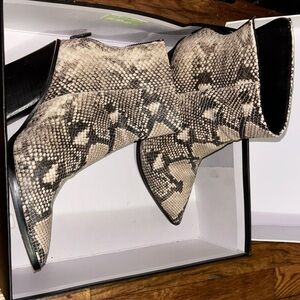 Dolce vita Issa snake print leather bootie